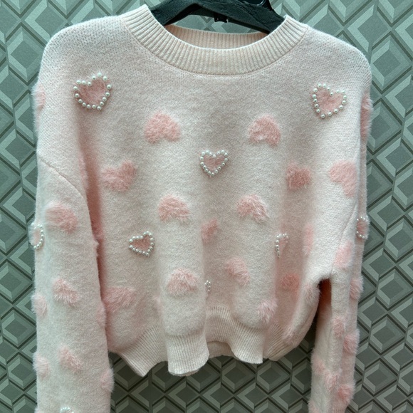Light Pink Sweater Pearl Heart Embellishments Valentines 💕💗 - Picture 3 of 8